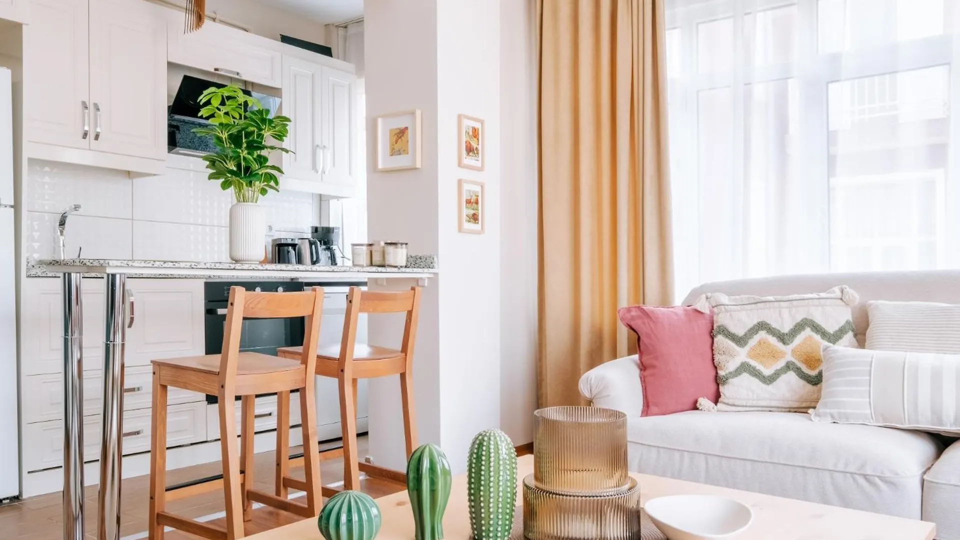 شقة Charming Oasis W Balcony 5 Min To Bull Statue اسطنبول 0*,